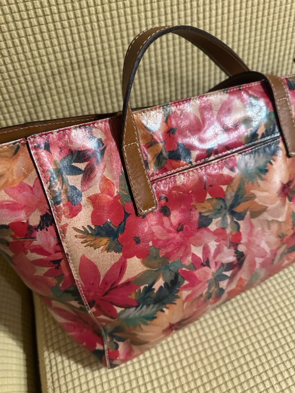 Patricia Nash Floral Tote Bag with Brown Straps - Pink Floral - Picture 8 of 10